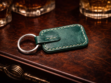 Mens Genuine Cowhide Leather Wallet with Keychain, Front Pocket Slim Design Minimalist Credit Card Holder