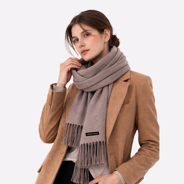 minimal unisex winter scarf
