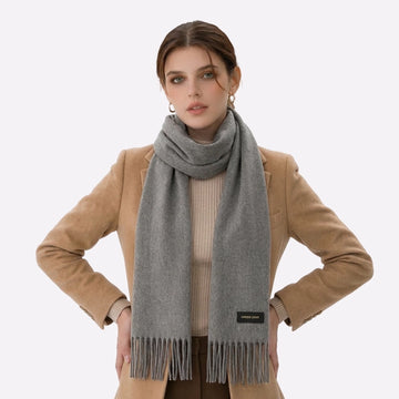 soft lightweight cashmere wrap
